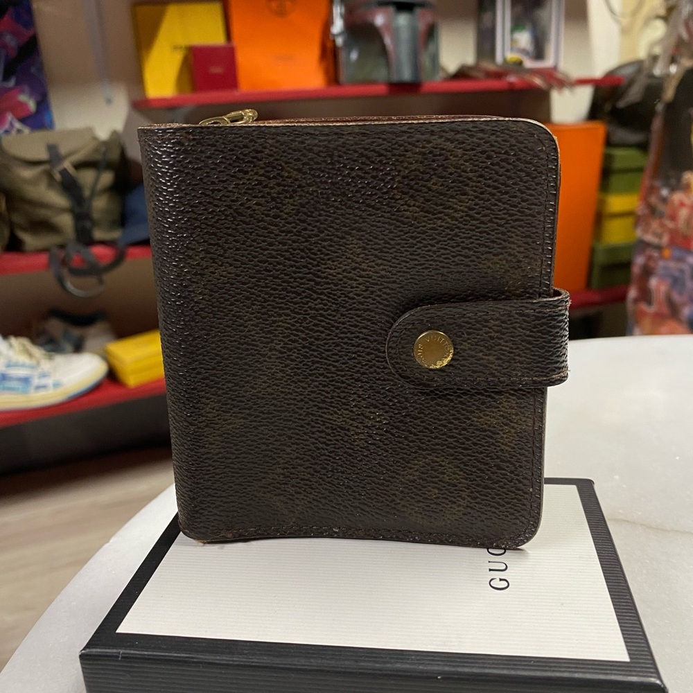 Louis Vuitton Brown Monogram Wallet Leather Card Holder